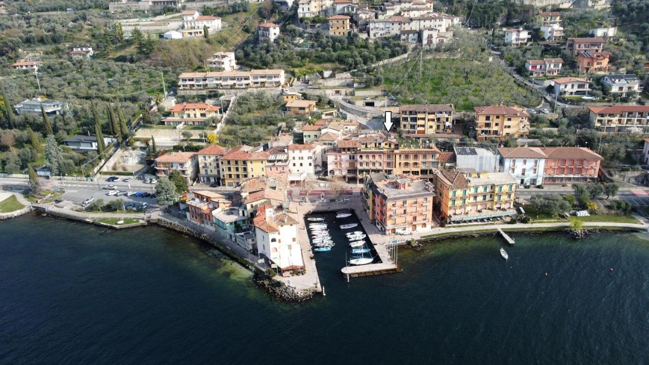 Hotel Sorriso Brenzone sul Garda Bagian luar foto