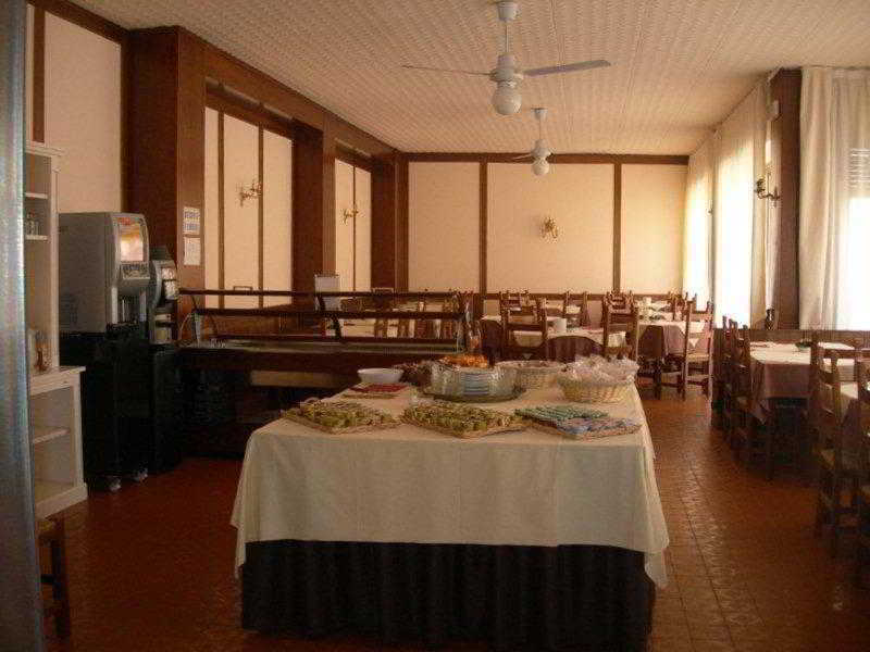 Hotel Sorriso Brenzone sul Garda Bagian luar foto